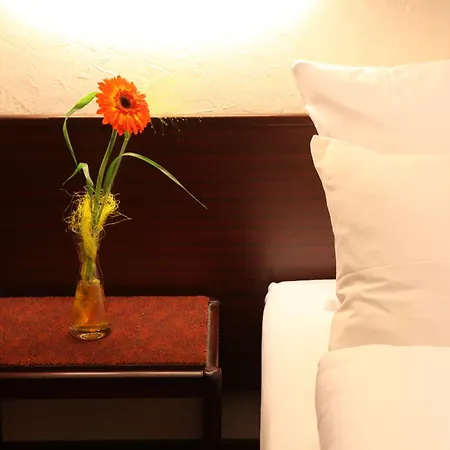 Akzent Отель Оберхаузен